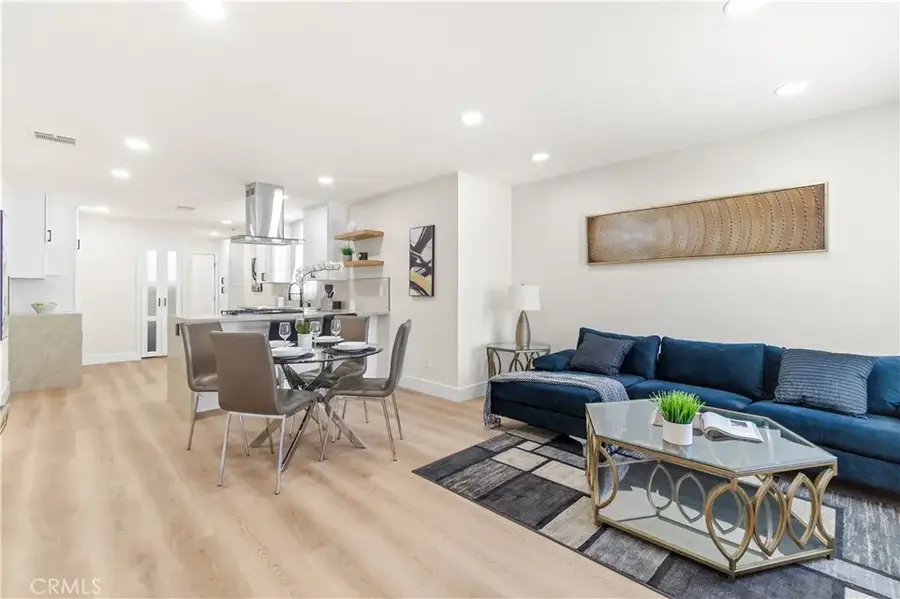 725 W 108th St., Los Angeles, CA 90044 - #3