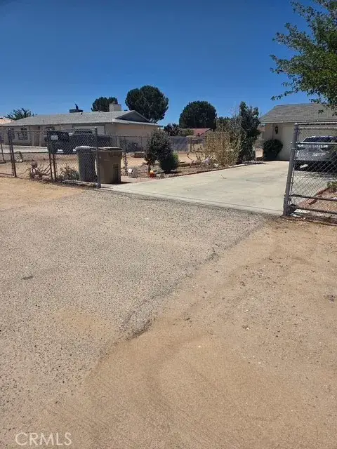 7648 Jenkins, Hesperia, CA 92345