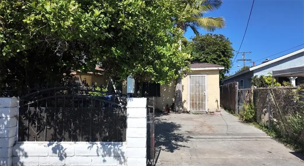 13214 S Mona, Compton, CA 90222 - #1