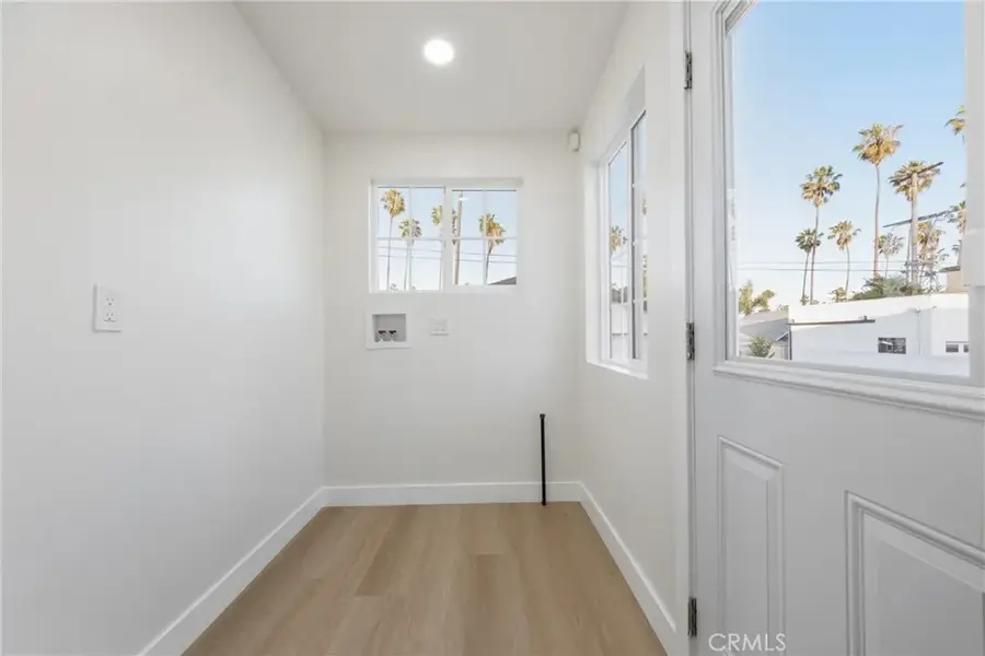 5613 S Rimpau, Los Angeles, CA 90043 - #2