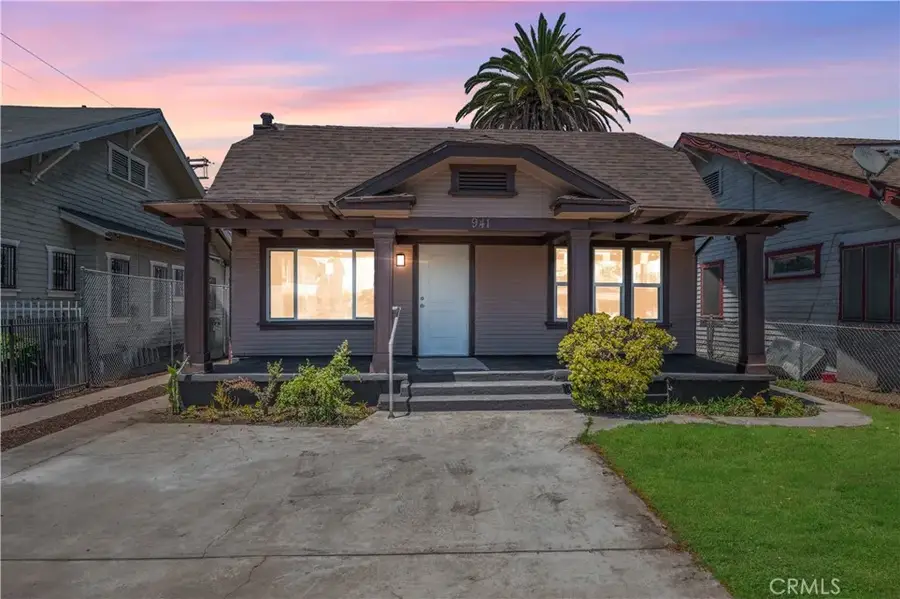 941 W 55th Street, Los Angeles, CA 90037 - #2