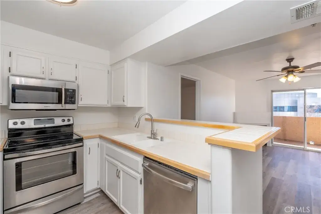 11410 Brookshire #319, Downey, CA 90241 - #1