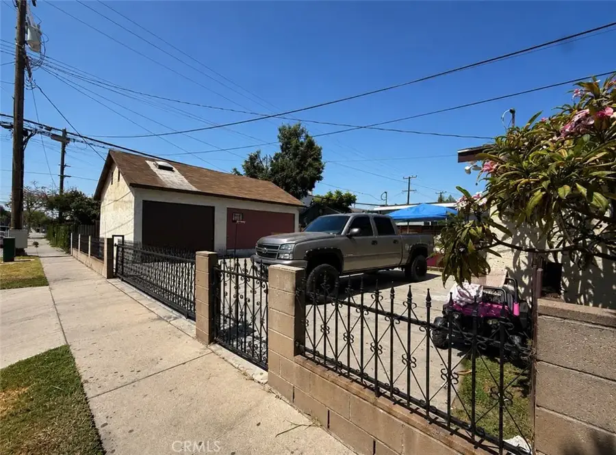 5952 Priory, Bell Gardens, CA 90201 - #3