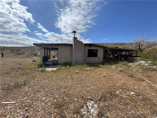4334 Yucca Mesa Road, Yucca Valley, CA 92284