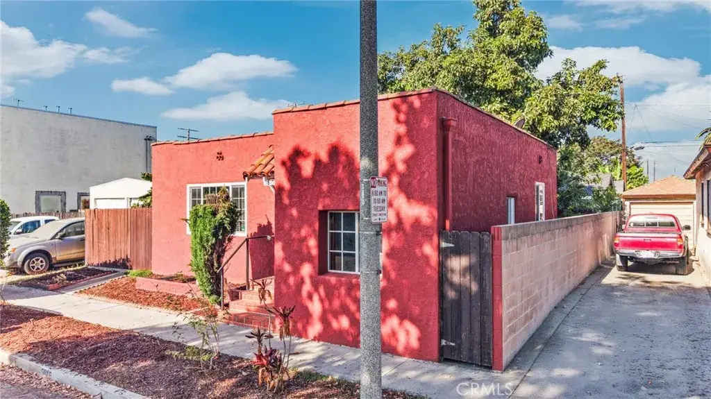 5815 Gaviota, Long Beach, CA 90805 - #1