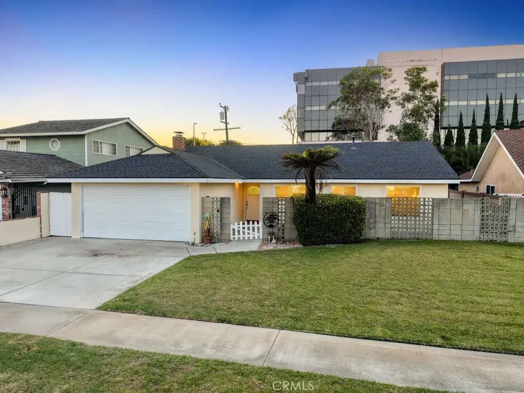 20431 Seven Seas Lane, Huntington Beach, CA 92646 - #1