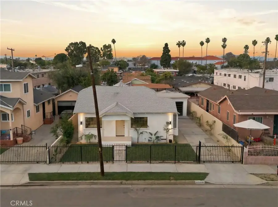 1111 W 98th Street, Los Angeles, CA 90044 - #2