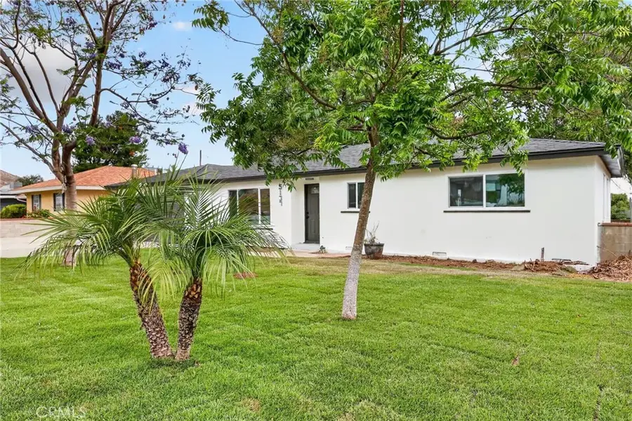 5137 Peacock Lane, Riverside, CA 92505 - #3
