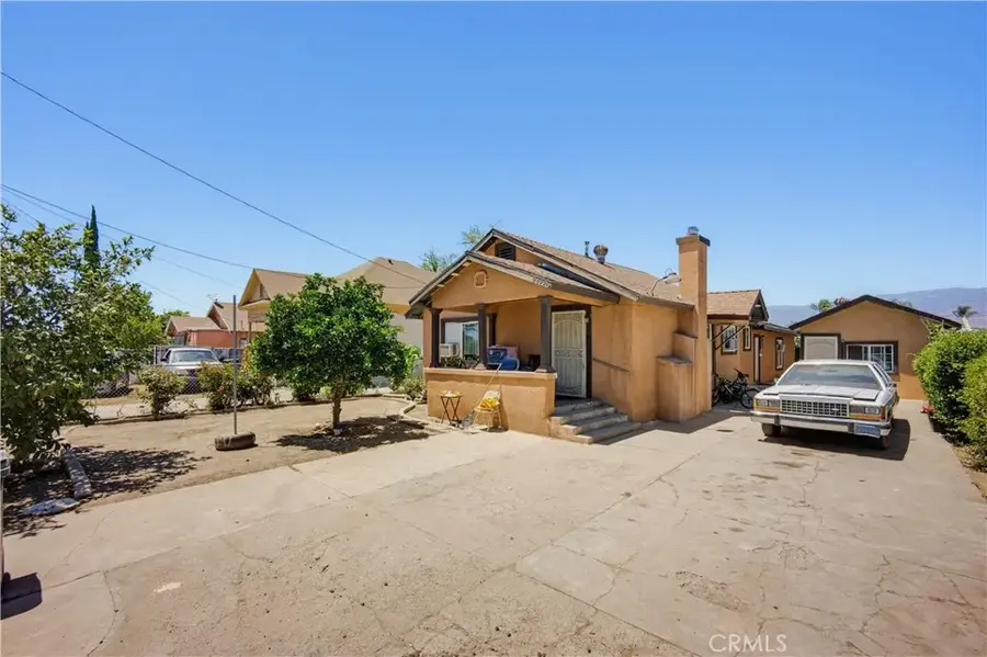 24226 Monterey Avenue, San Bernardino, CA 92410 - #2