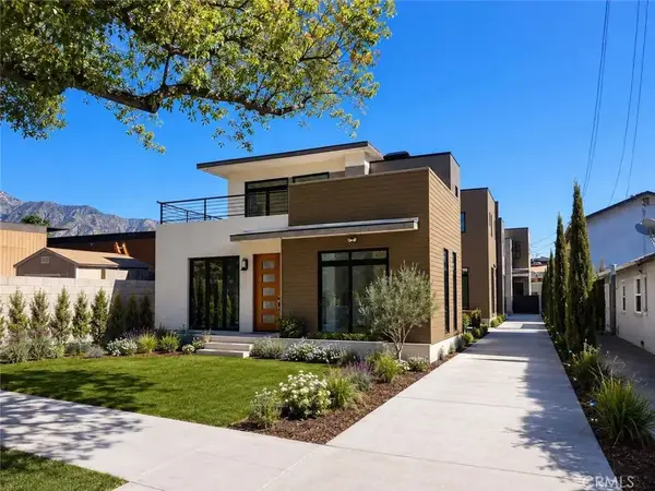 440 N Oak #B, Pasadena, CA 91107
