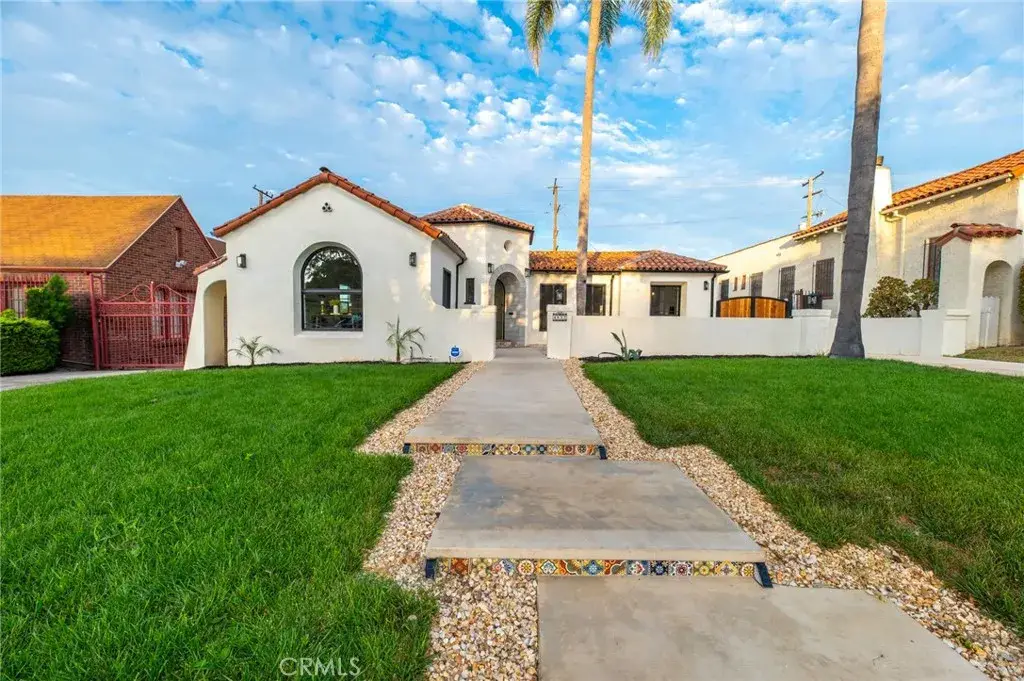 4832 S Victoria, Los Angeles, CA 90043 - #1