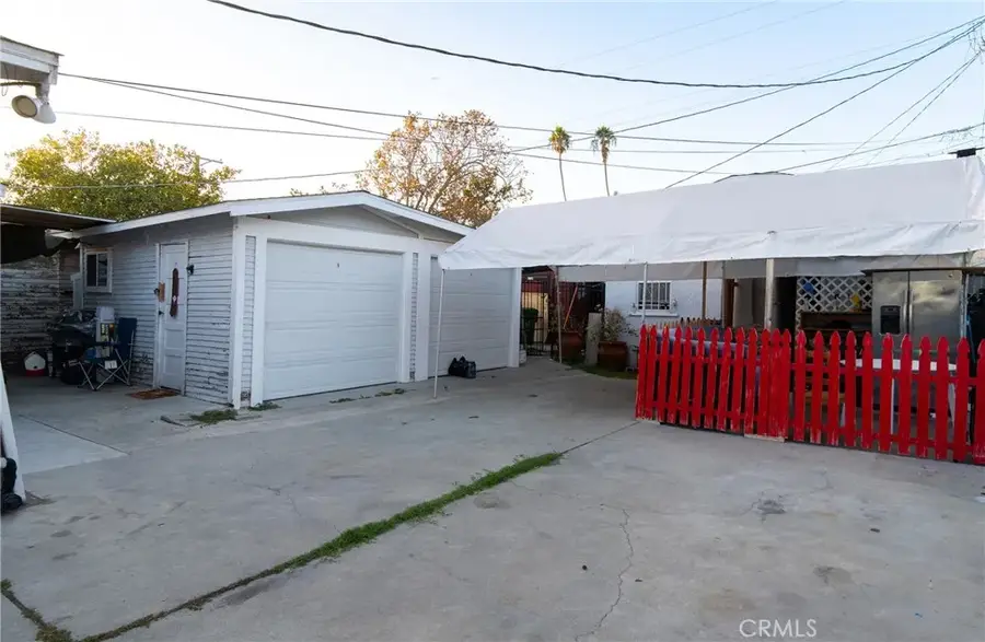 415 95th Street, Los Angeles, CA 90044 - #3