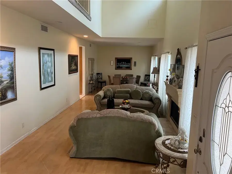 6816 Geyser Ave, Reseda, CA 91335 - #3