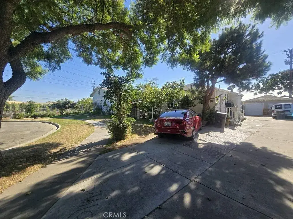 5746--5748 Rocket, Lakewood, CA 90713 - #1