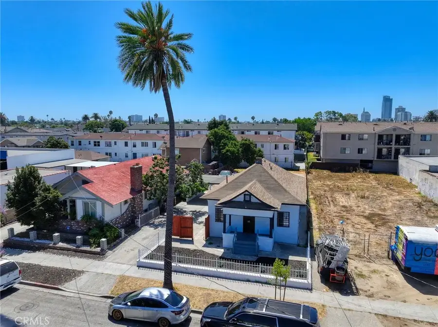 1028 E 10th, Long Beach, CA 90813 - #3