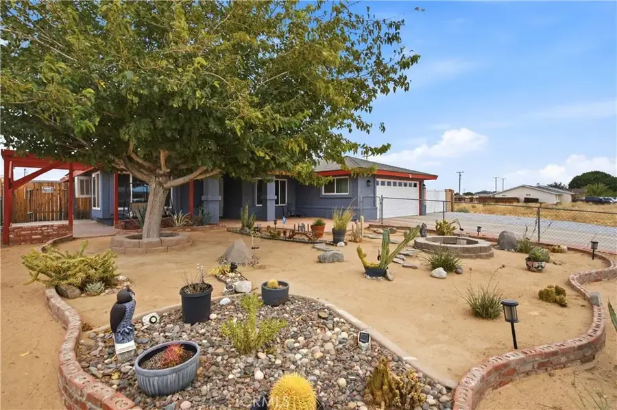 7851 Greenwood Avenue, California City, CA 93505 - #3