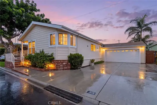 3595 Santa Fe Avenue #210, Long Beach, CA 90810