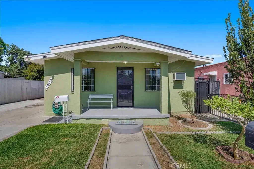 3607 Walnut, Lynwood, CA 90262 - #1