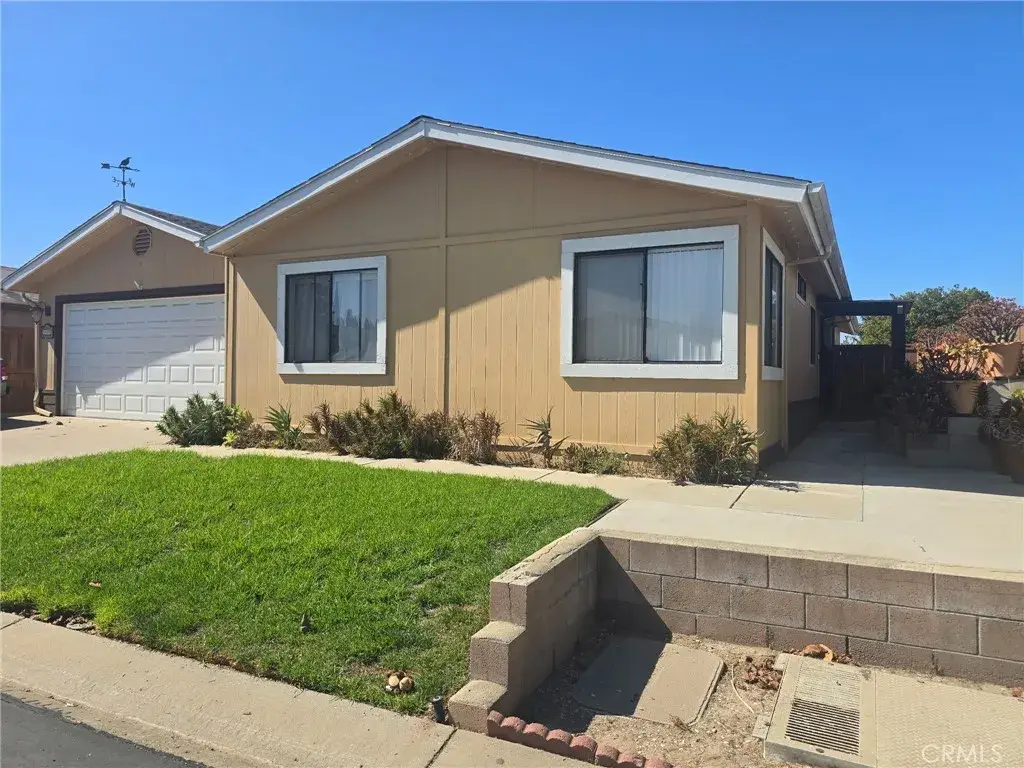 3435 Greenacre, Santa Maria, CA 93455 - #1