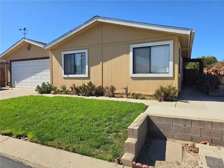 3435 Greenacre, Santa Maria, CA 93455 - #2