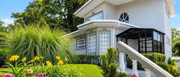 29 Avenida El Roble, Outside Area (outside U.s.) Foreign Country, CA 99999