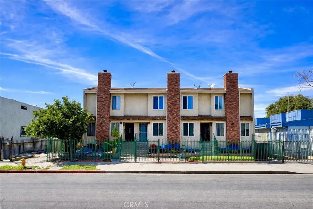 9053 Willis, Panorama City, CA 91402 - #1