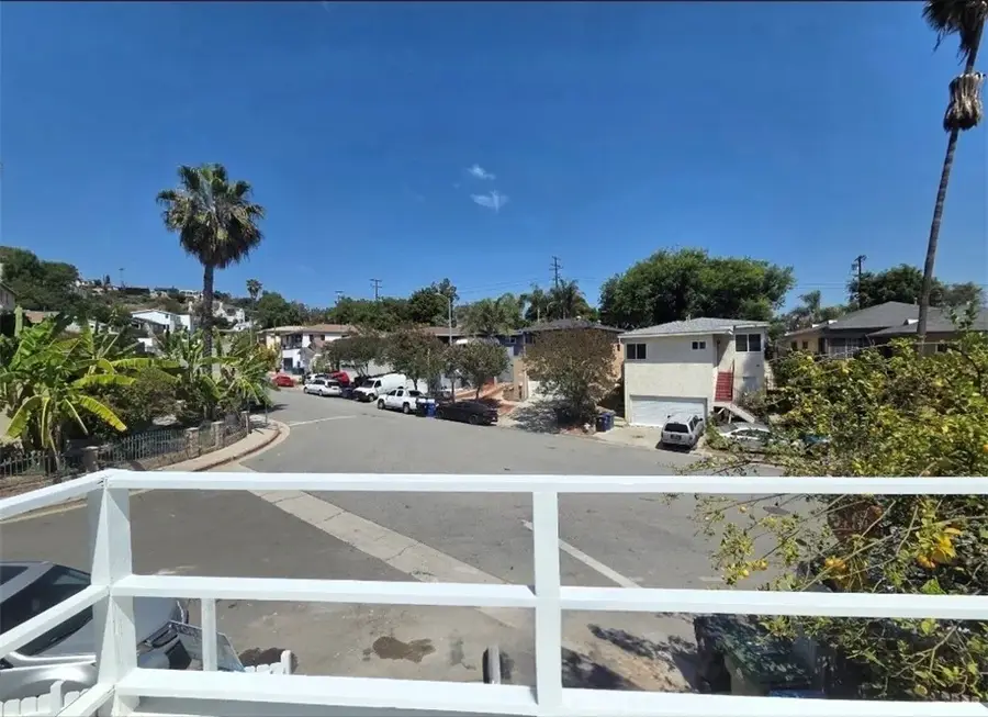 1957 Barnett, Los Angeles, CA 90032 - #2