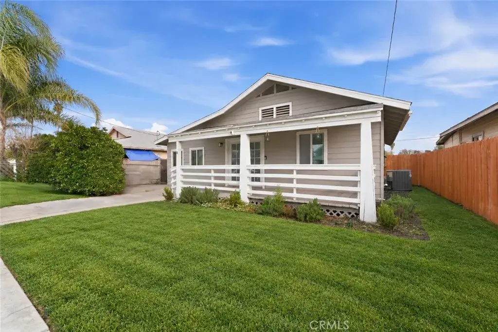 332 S Ramona, Hemet, CA 92543 - #1