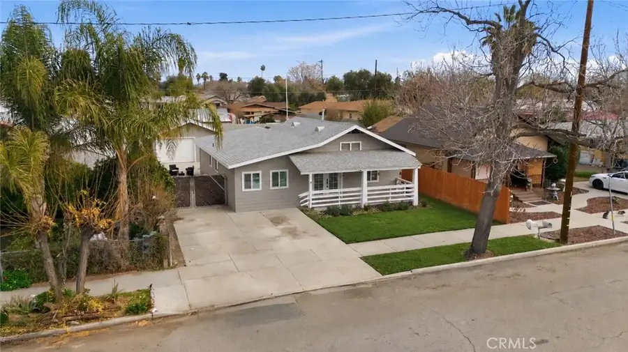 332 S Ramona, Hemet, CA 92543 - #2