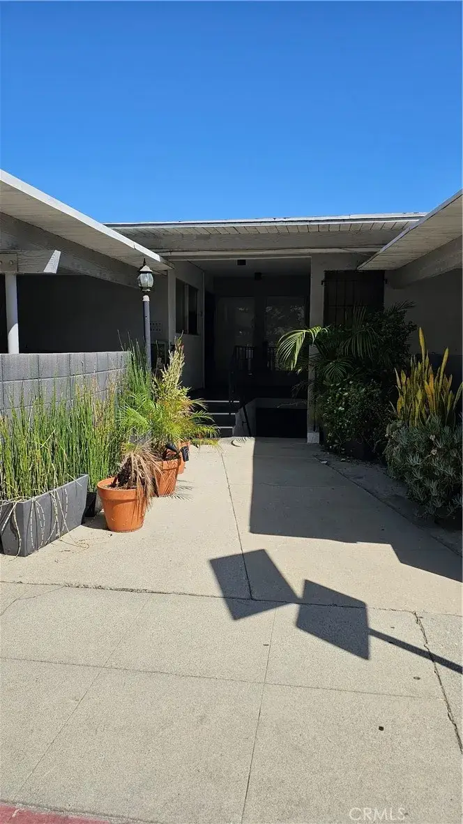 4431 Don Ricardo Dr #13, Los Angeles, CA 90008 - #2