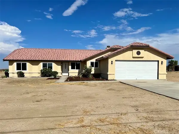 13377 Paramount Road, Phelan, CA 92371