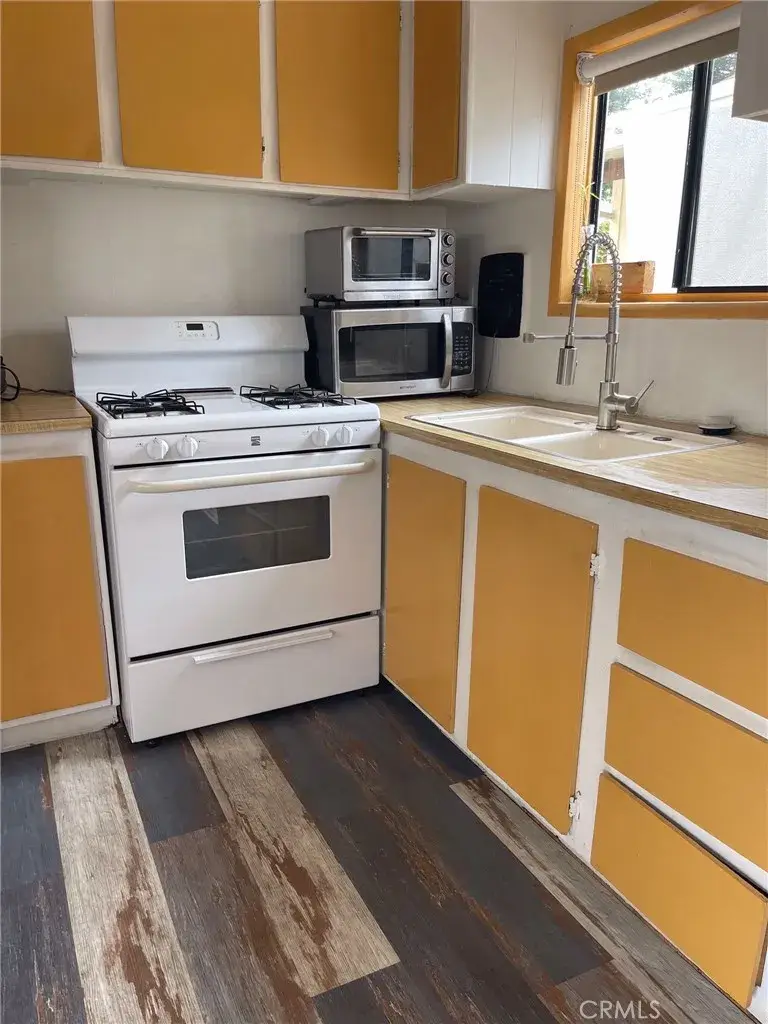 11250 Playa #108, Culver City, CA 90230 - #2