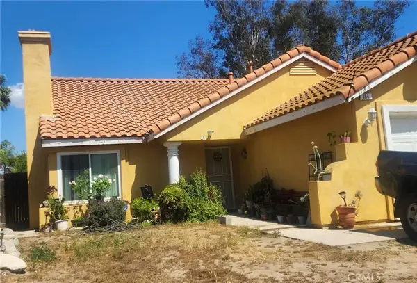 184 N Massachusetts, Lake Elsinore, CA 92530
