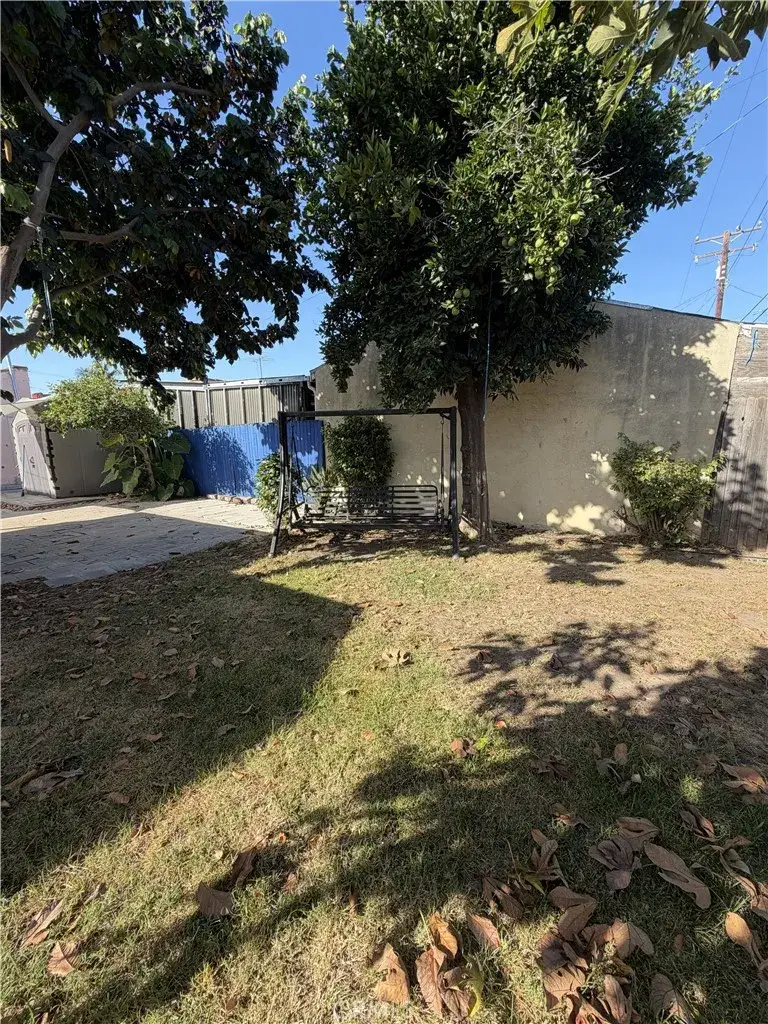3415 Liberty, South Gate, CA 90280 - #3