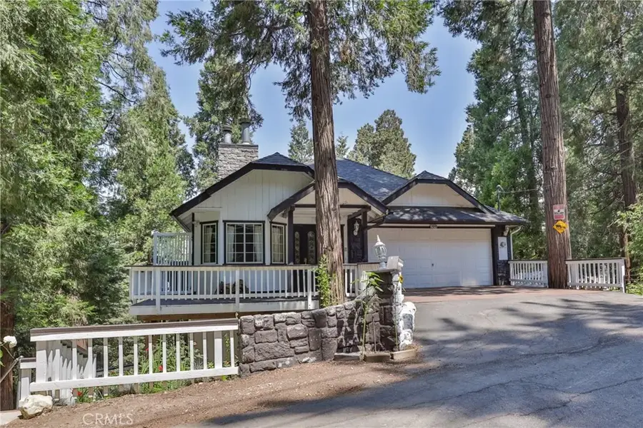 24048 Altdorf Drive, Crestline, CA 92325 - Image #2