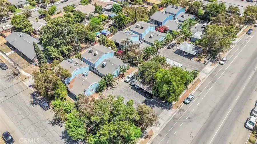 1614 B Street, Fresno, CA 93706 - Image #2