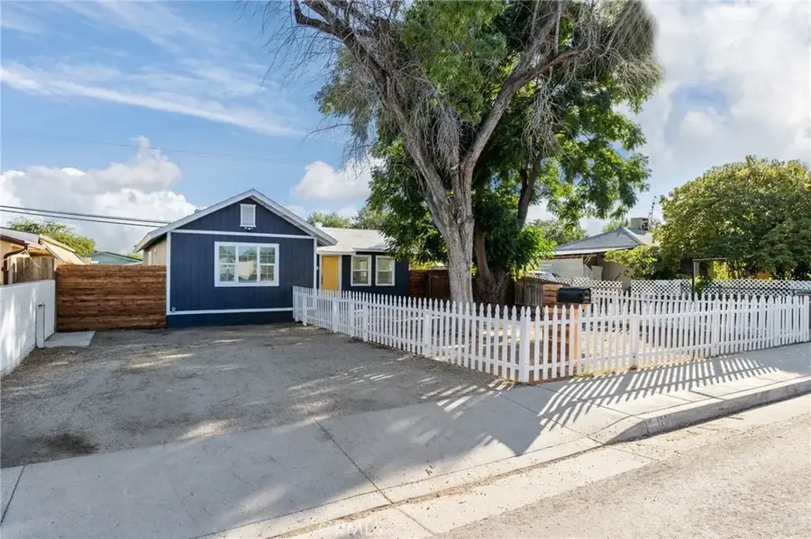 1209 Woodrow Avenue, Bakersfield, CA 93308 - Image #2