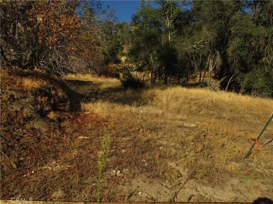 2 Old Oaks, North Fork, CA 93643 - Image #3