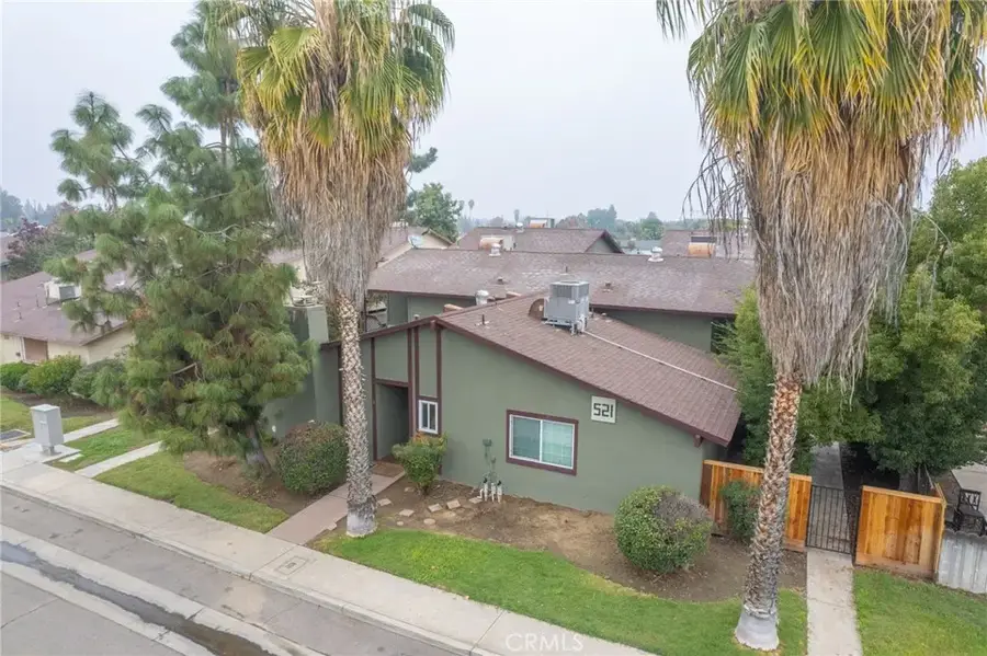 521 W Ashlan, Clovis, CA 93612 - Image #2