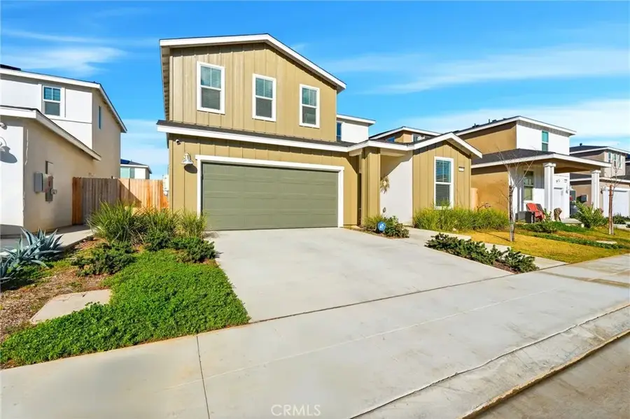 4225 Hampton, Clovis, CA 93619 - #2