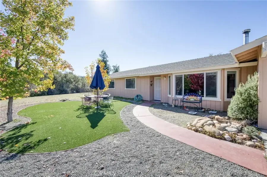 31623 Buck Run Lane, Coarsegold, CA 93614 - Image #2