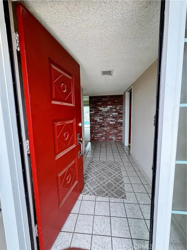 3146 W Harvard, Visalia, CA 93277