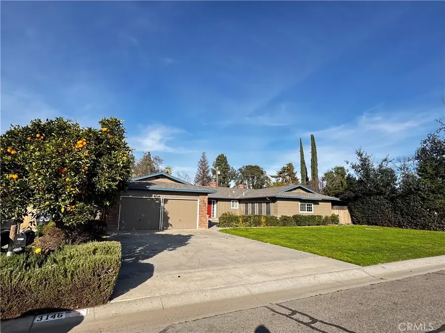 3146 W Harvard, Visalia, CA 93277 - #2