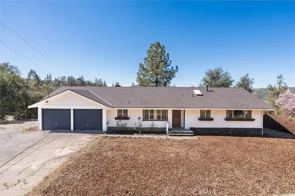 42324 Buckeye Road, Oakhurst, CA 93644