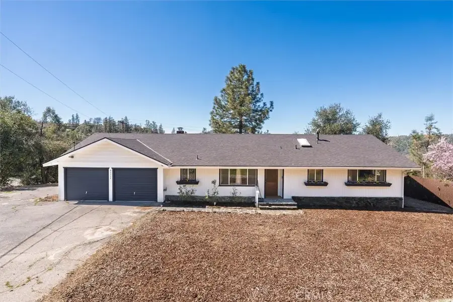 42324 Buckeye Road, Oakhurst, CA 93644 - #2