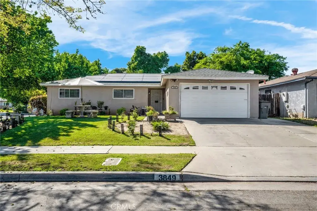 3849 N Stanford, Fresno, CA 93727 - #1