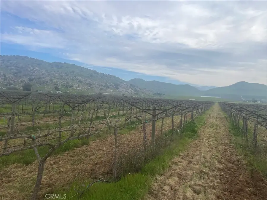 0 E Olive, Porterville, CA 93257 - #3