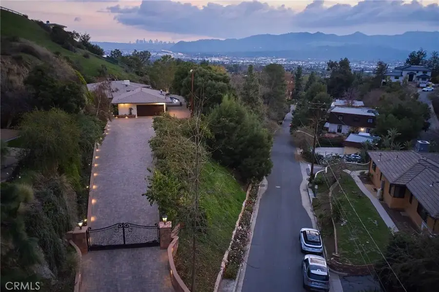 1752 Thurber Place, Burbank, CA 91501 - #2