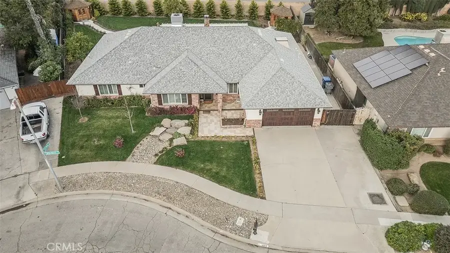 1572 W Millbrae, Fresno, CA 93711 - #2