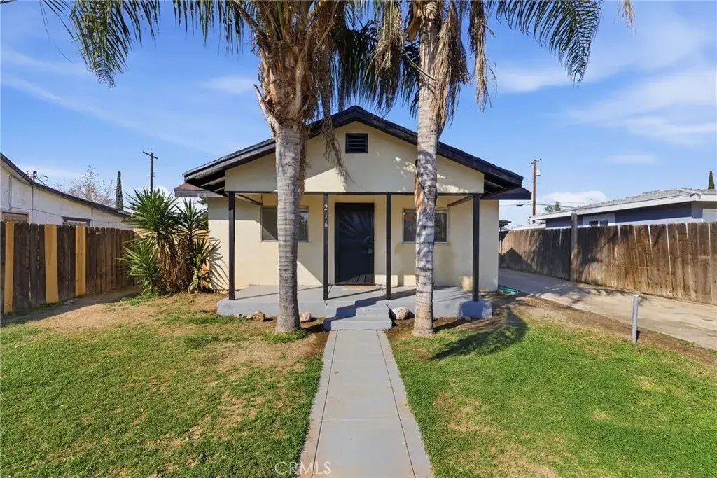 216 Decatur Street, Bakersfield, CA 93308 - #1